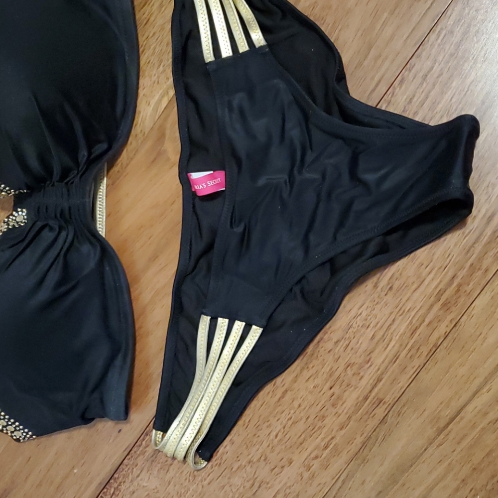 Bikini Set - image 2